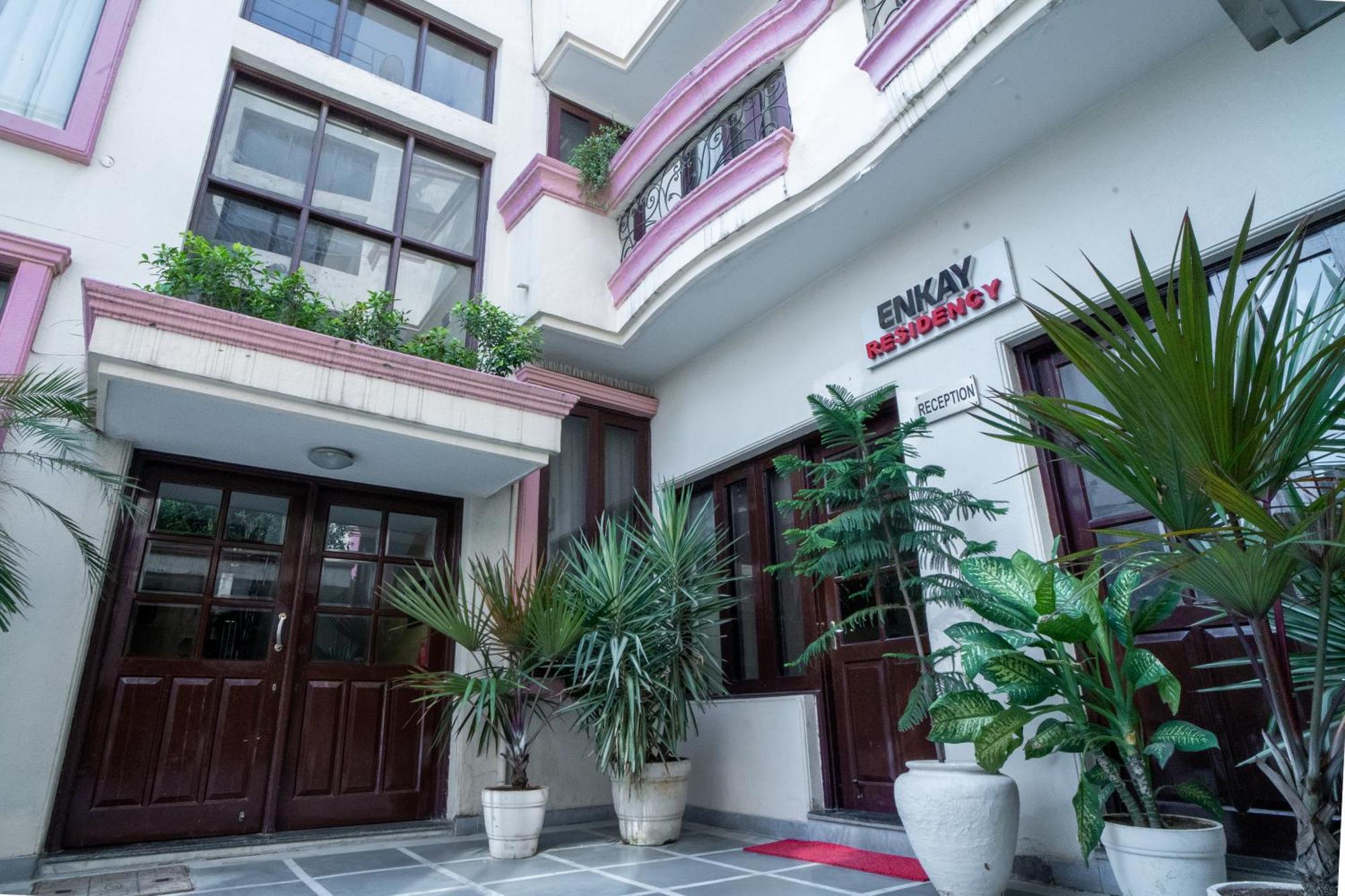 Enkay Residency V Block-Cyber City คูร์เคาน์ ภายนอก รูปภาพ
