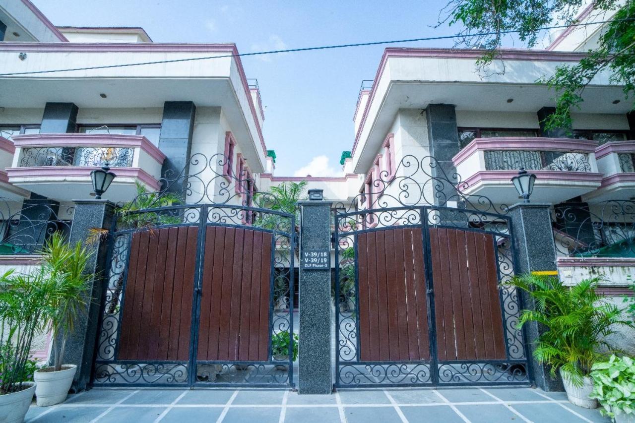 Enkay Residency V Block-Cyber City คูร์เคาน์ ภายนอก รูปภาพ